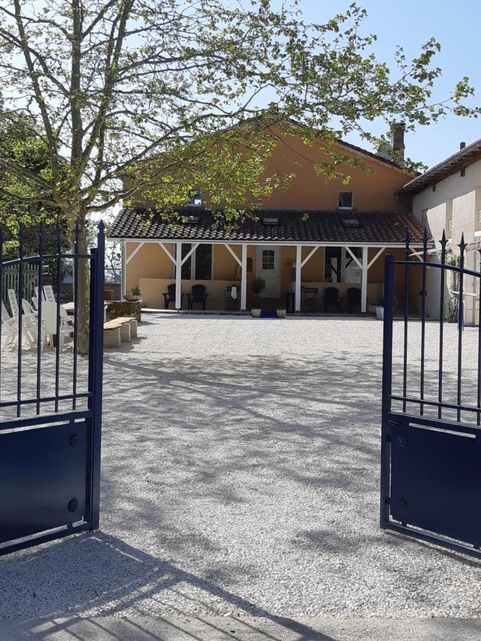 Appartement La Haute Preze&Golffrance Rouzède Exterior foto